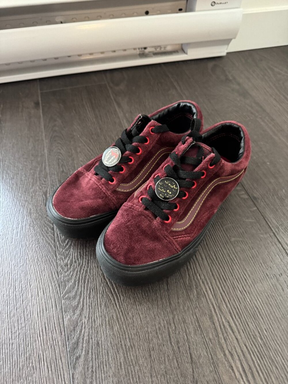 Disney x Vans Old Skool Stackform Poison Apple size 6 womens preowned